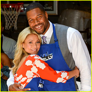 Strahan New “Live” Co-Host, Replaces Philbin
