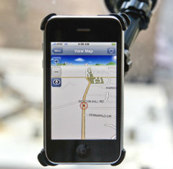 CA Outlaws Using Smartphone GPS While Driving