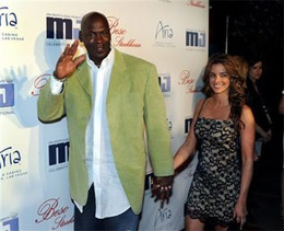 Mr and Mrs Michael Jordan Have Twins