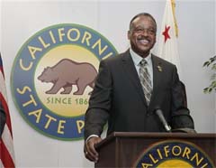 State parks director announces retirement