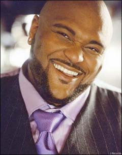 Ruben Studdard Releases his STUNNING Unconditional Love Album & Talks EXCLUSIVELY with THE HUB!