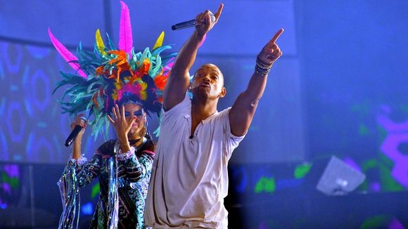 Watch Will Smith’s epic comeback performance
