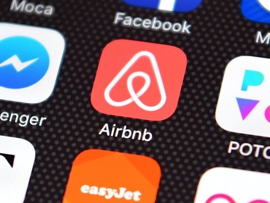 Black man’s suit against Airbnb can’t move forward