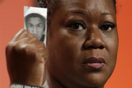 Trayvon Martin’s parents write book on 5-year anniversary