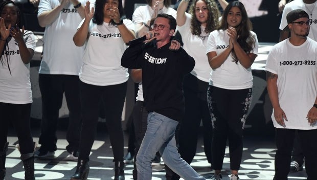 Logic’s MTV VMAs performance of ‘1-800’ was an emotional triumph with a powerful message