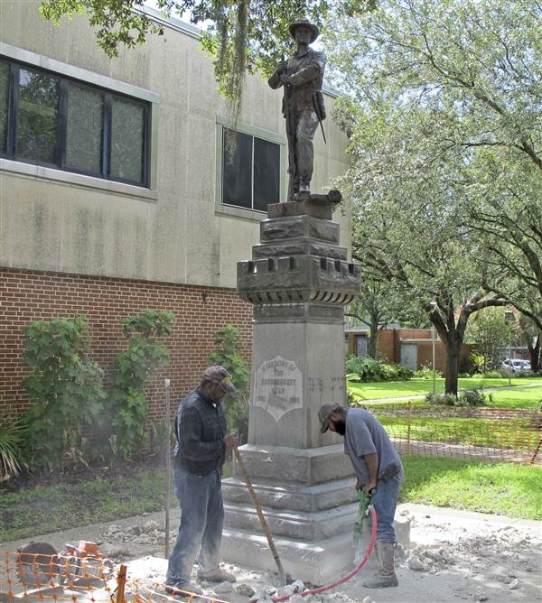 National Battle Over Confederate Monuments Renewed After Charlottesville Violence