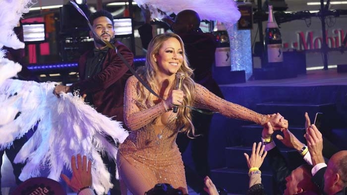 Ryan Seacrest and Jenny McCarthy Are ”Anxious” About Mariah Carey’s New Year’s Rockin’ Eve Return
