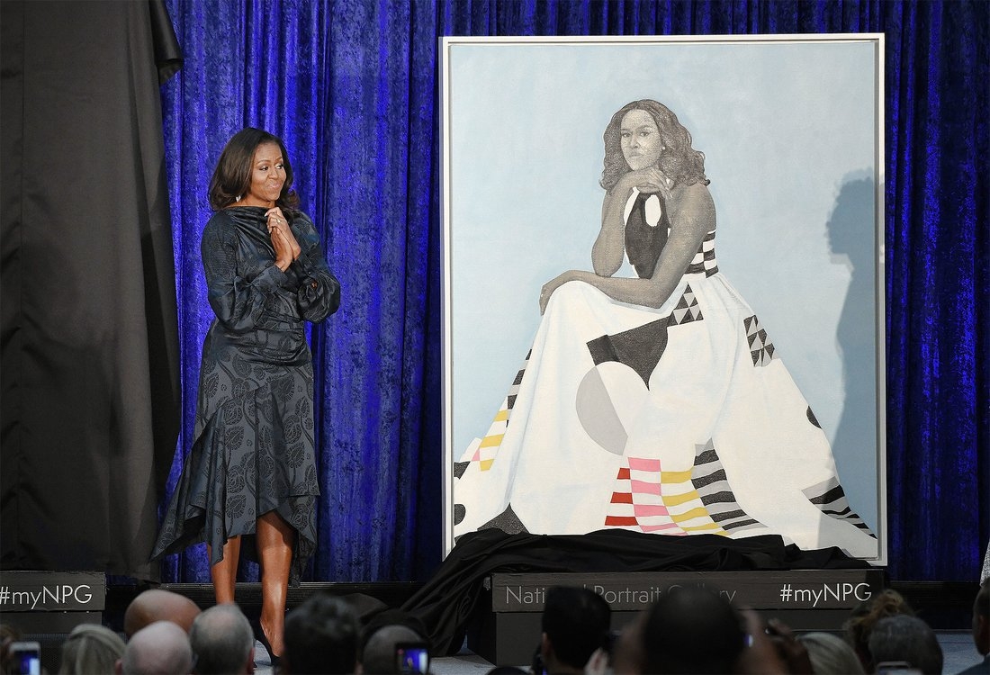 Barack and Michelle Obama’s Smithsonian Portraits Unveiled