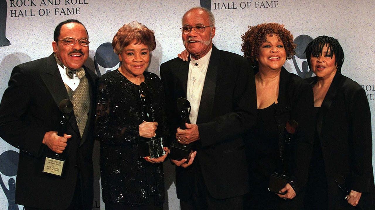 Yvonne Staples, Singer and Manager of the Staple Singers, Dies at 80