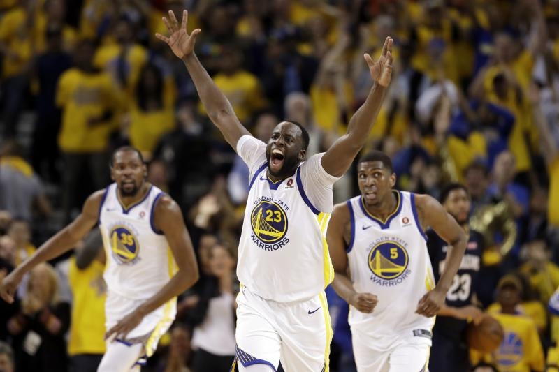 Kevin Durant, Warriors Beat Anthony Davis, Pelicans in Game 1; Stephen Curry Out