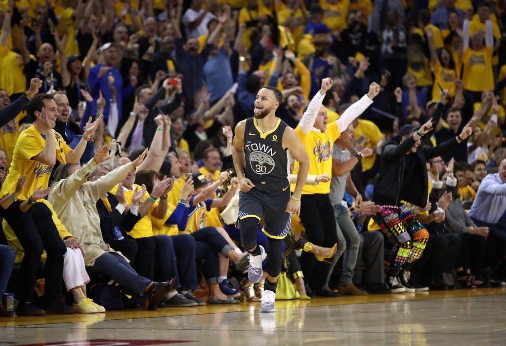 Stephen Curry’s Return Boosts Warriors to Win Over Pelicans