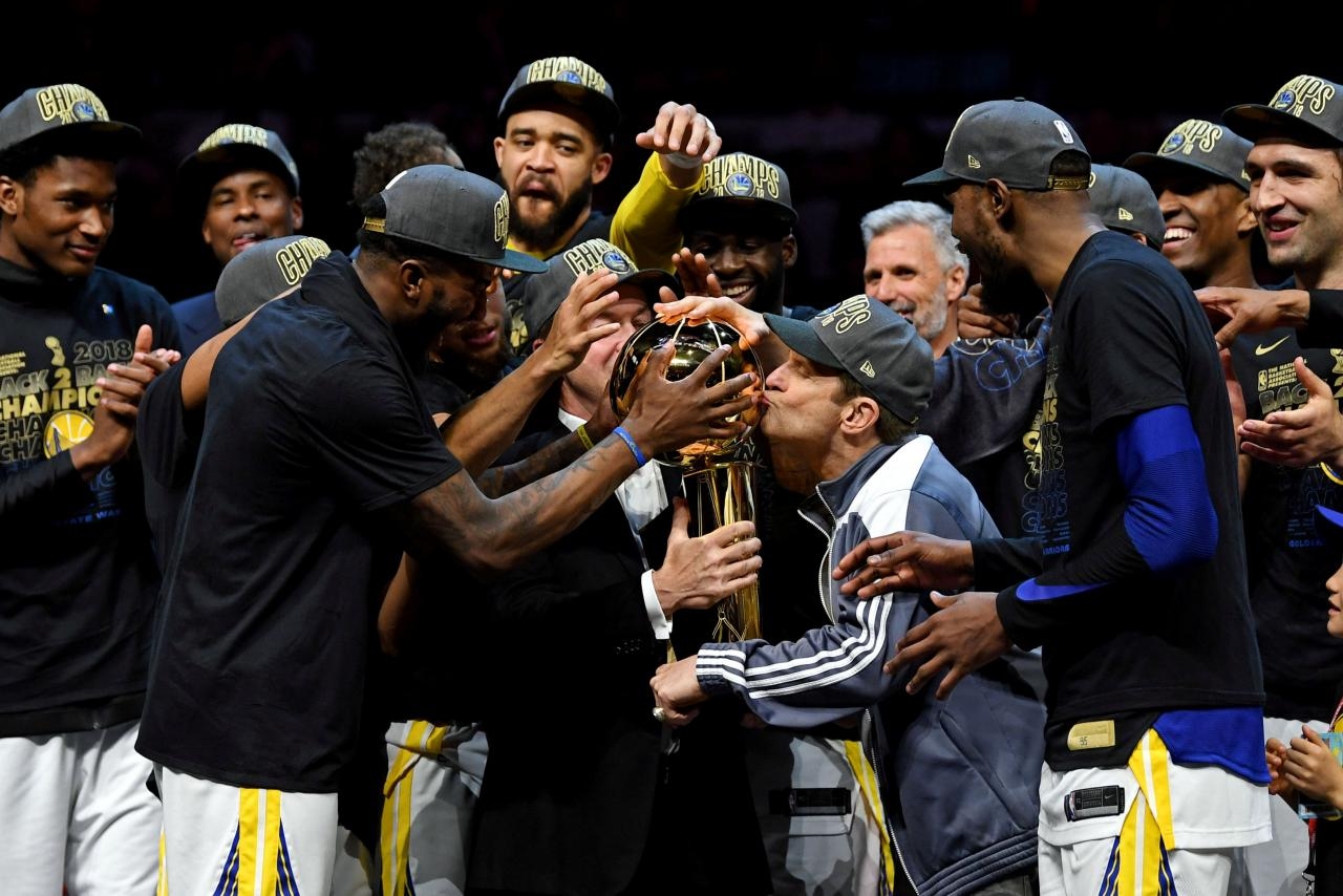 Warriors earn dynasty with historic sweep of LeBron James, Cavaliers
