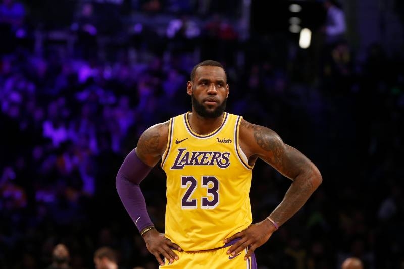 LeBron James calls out NFL owners for “slave mentality” toward players