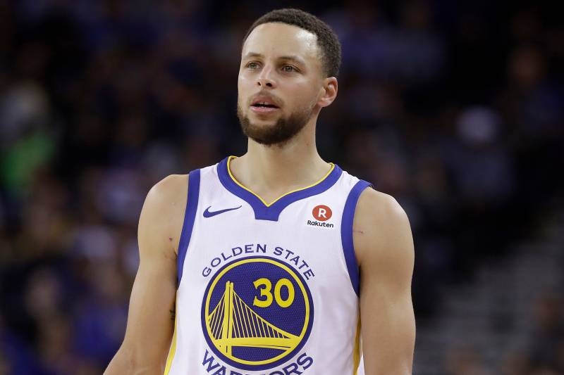 Stephen Curry Says He Doesn’t Believe Man Landed on the Moon
