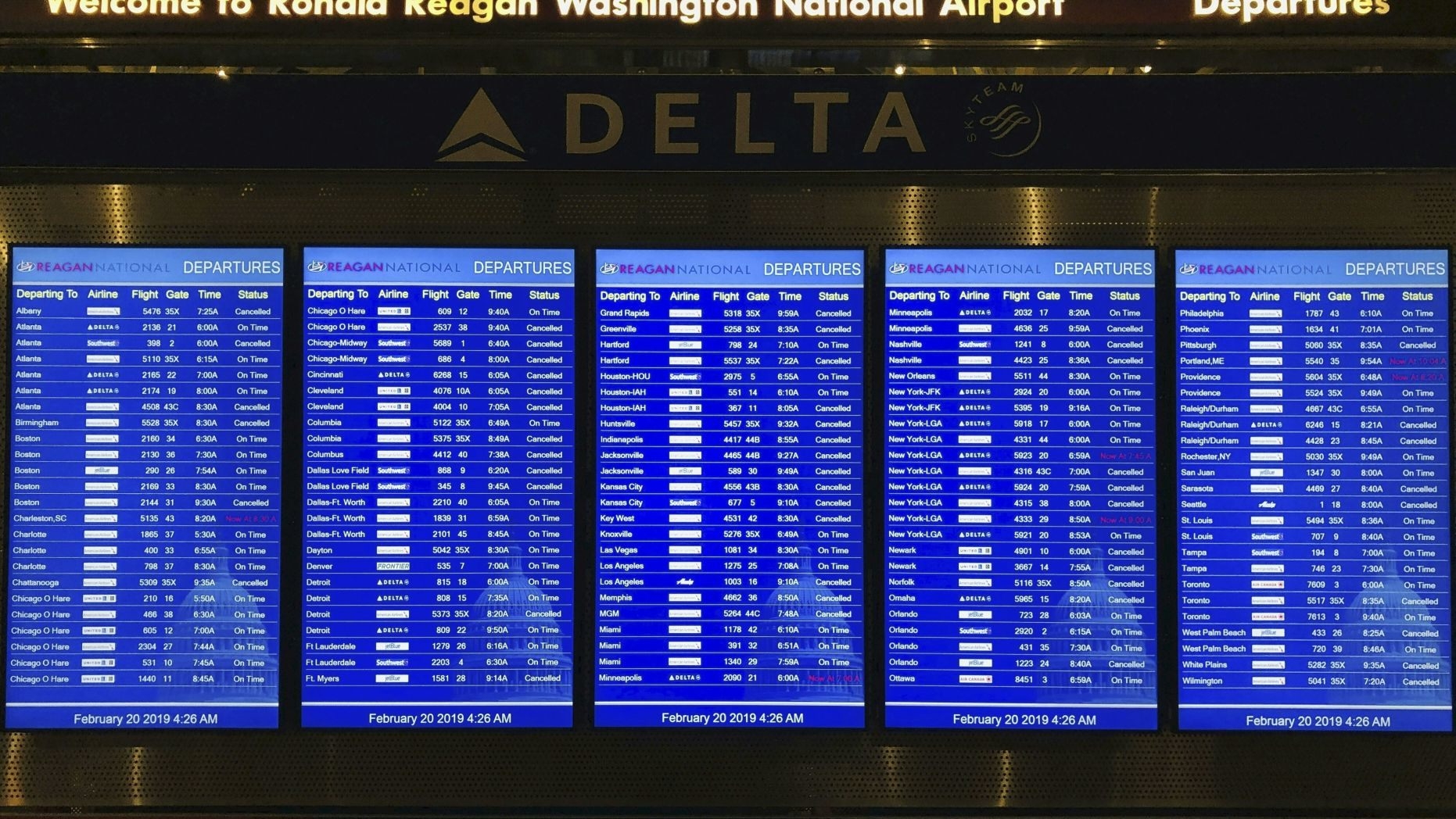 Winter storms: Airlines cancel more than 1,400 flights, issue waivers amid severe weather