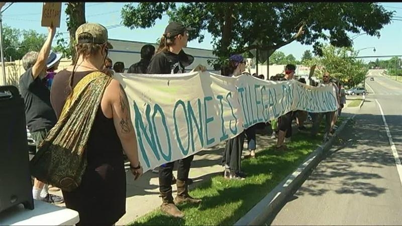 ‘Know your rights’: Sacramentans mobilize against anticipated nationwide ICE raids