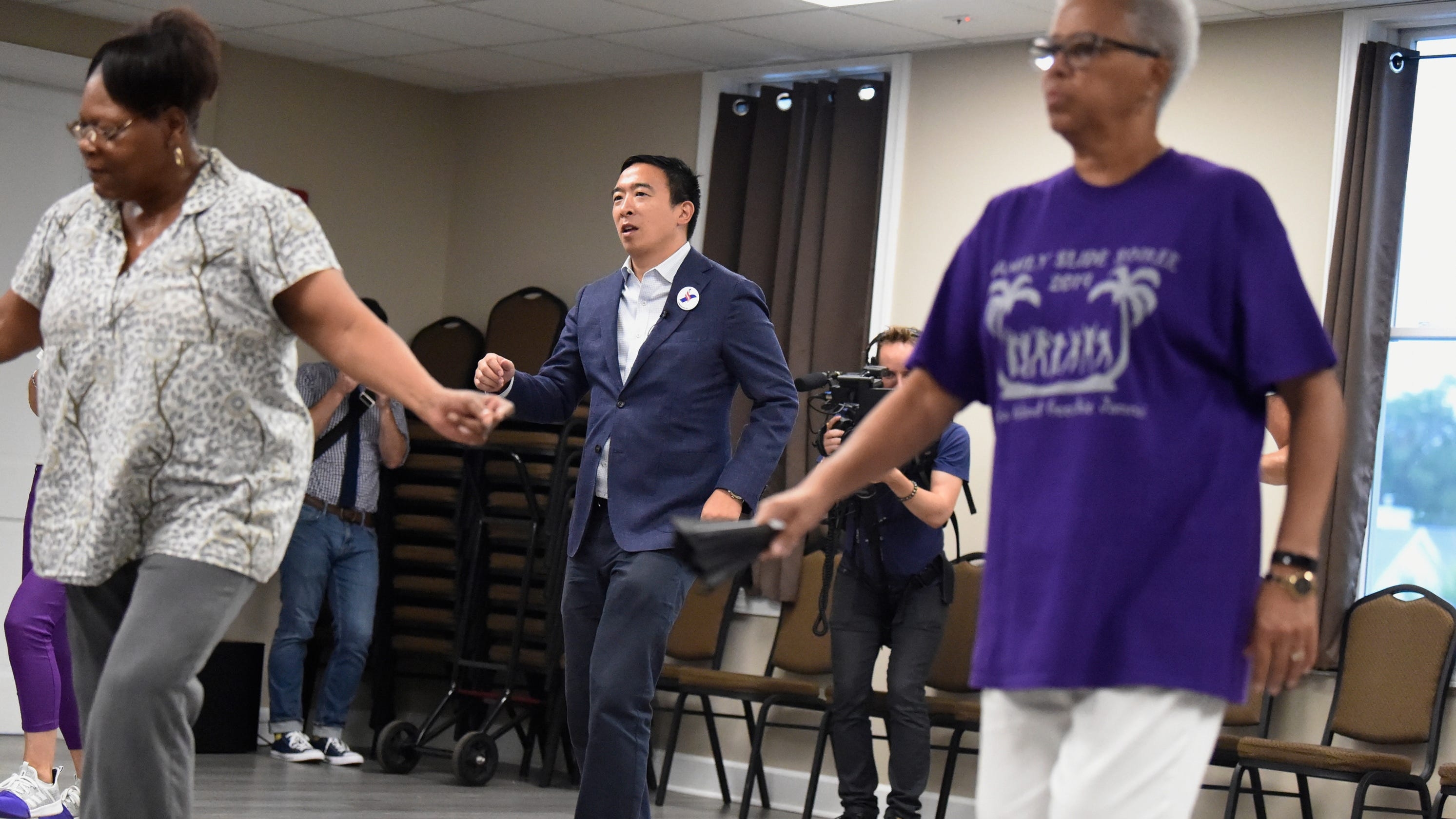 Andrew Yang Gets Shoutout From Chance The Rapper After Busting ‘Cupid Shuffle’ Moves