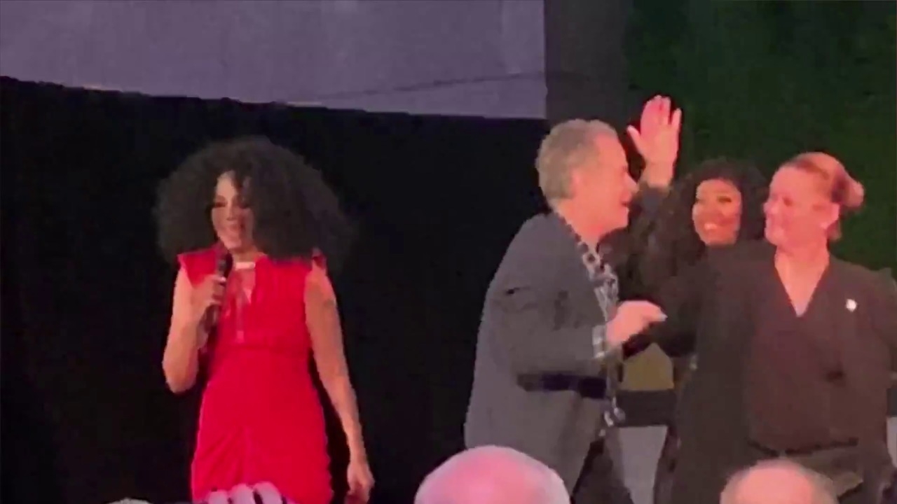 Watch Diana Ross take on a stage-crasher