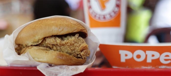 Popeyes Sandwich Is BACK! But Is It Worth Getting Stabbed Over? The Chicken Chronicles Vol 3