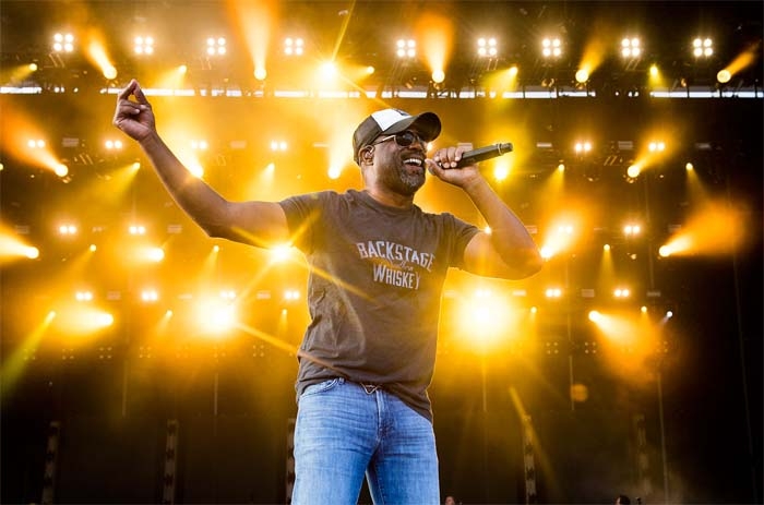 Darius Rucker Is Stunned by Rolling Success of ‘Wagon Wheel’