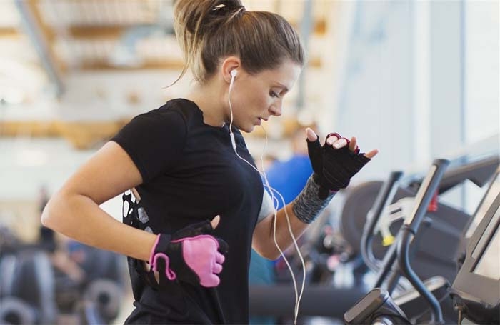 As coronavirus spreads, is it safe to go to the gym?