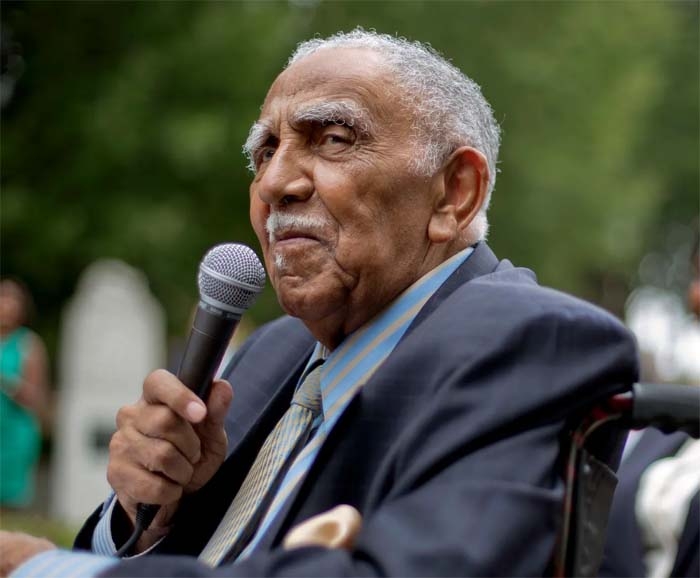 Joseph Lowery, civil rights leader and Martin Luther King Jr. aide, dies at 98