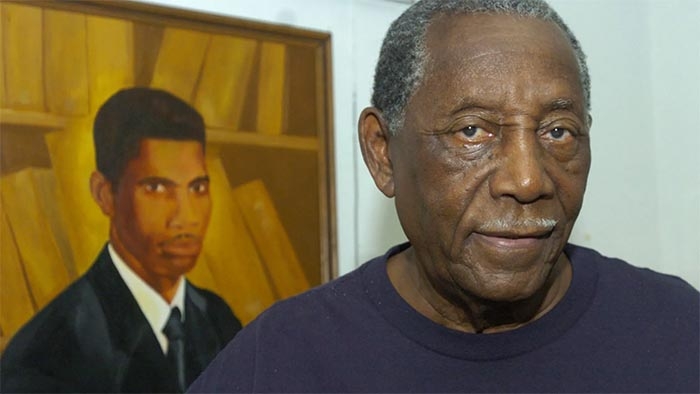Civil rights icon Charles Evers, brother of Medgar Evers, dies at the age of 97