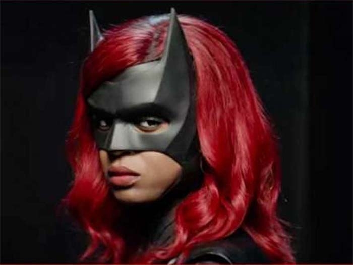 First look at new Batwoman Javicia Leslie in the old Batwoman’s outfit