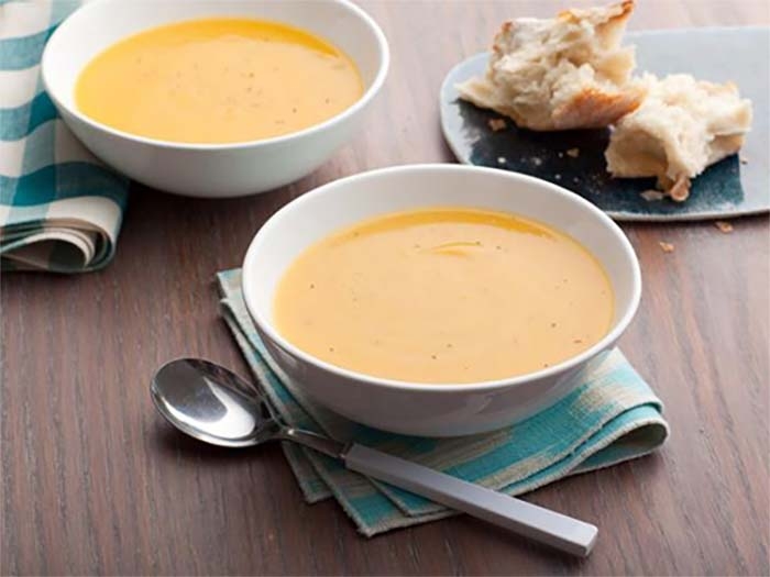 8 Healthy Soups You Need to Make This Fall