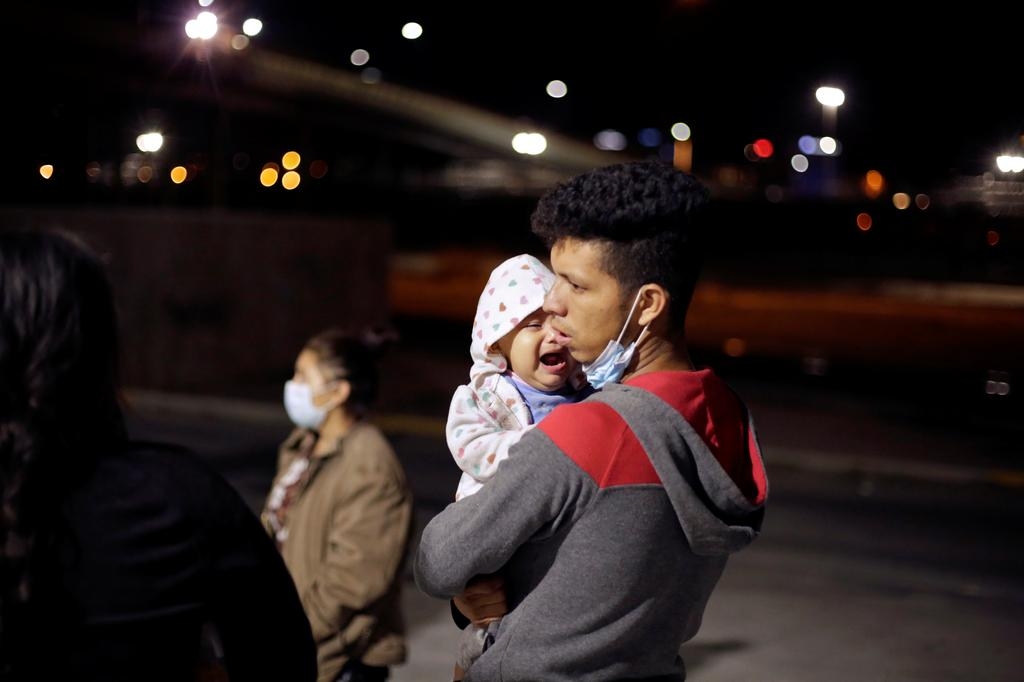 Expulsions, releases, hotels: Migrant families at U.S.-Mexico border face mixed policies