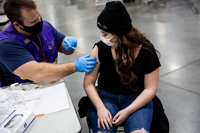 10 reasons why young, healthy people really need to get vaccinated