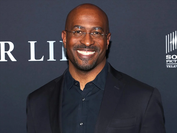 ￼Van Jones Welcomes Baby Girl With A Friend: ‘We Decided To Join Forces And Become Conscious Co-Parents’