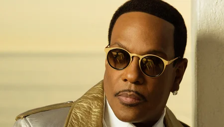 Charlie Wilson at The Venue