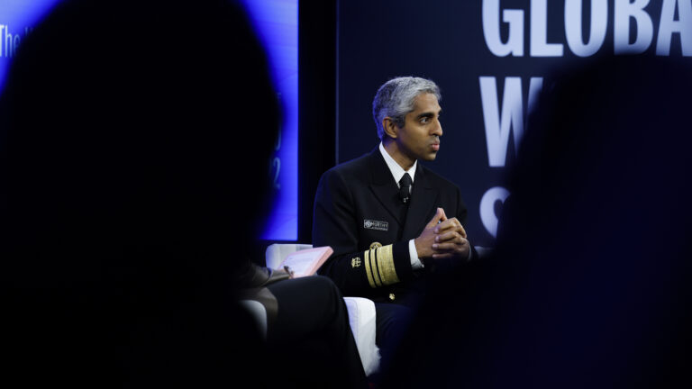 U.S. Surgeon general warns that social media may not be safe for kids