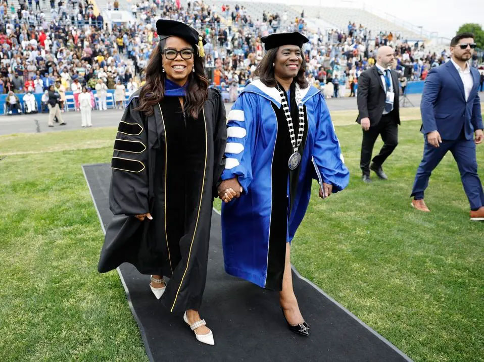 Oprah! Challenging Graduates To Face Their Reality And Embrace Their Achievements