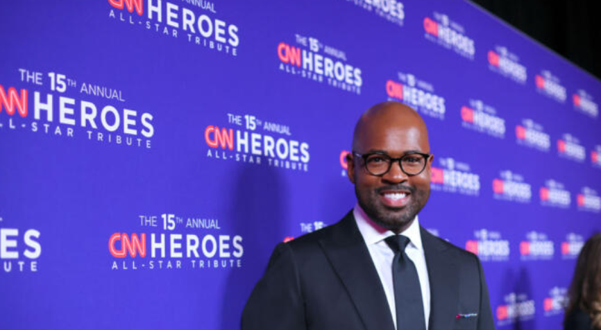 CNN’s Victor Blackwell And Omar Jimenez Mark Rare, ‘Historic’ Occasion: ‘Two Brothers Anchoring The Show’