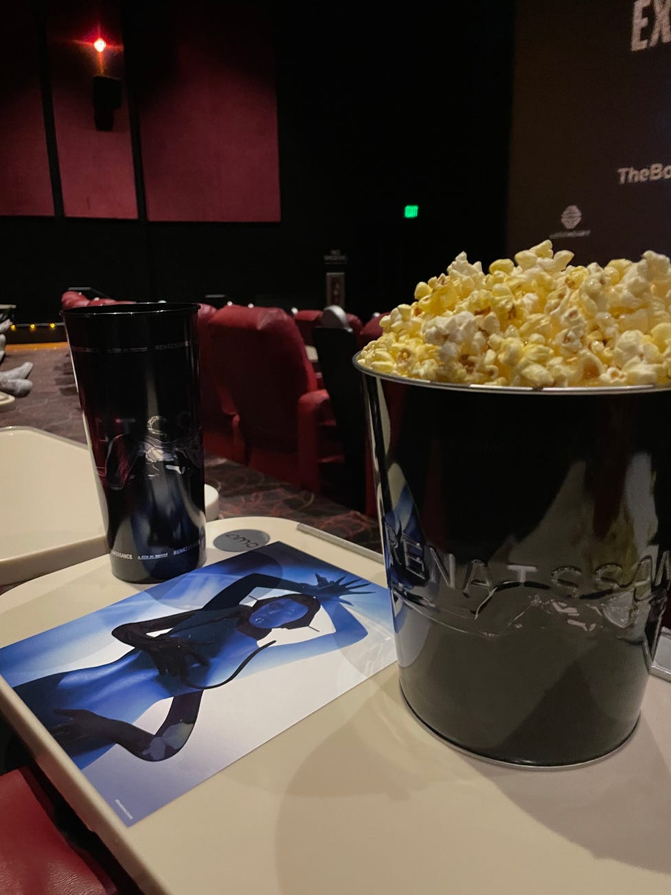 Do those Beyoncé popcorn buckets have long-term value? A memorabilia expert weighs in