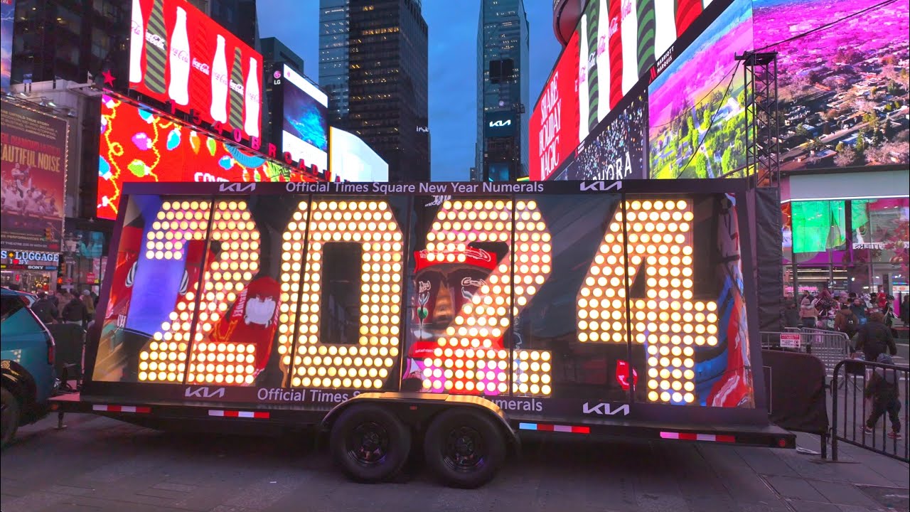 NYC Times Square New Years Eve 2024 Preparation 4K HDR – 2024 Numerals at Times Square Manhattan NYC