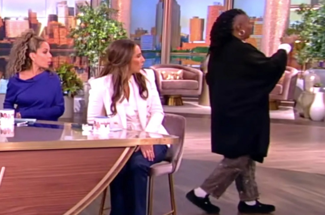 ‘The View’ audience member says Whoopi Goldberg stopped physical confrontation